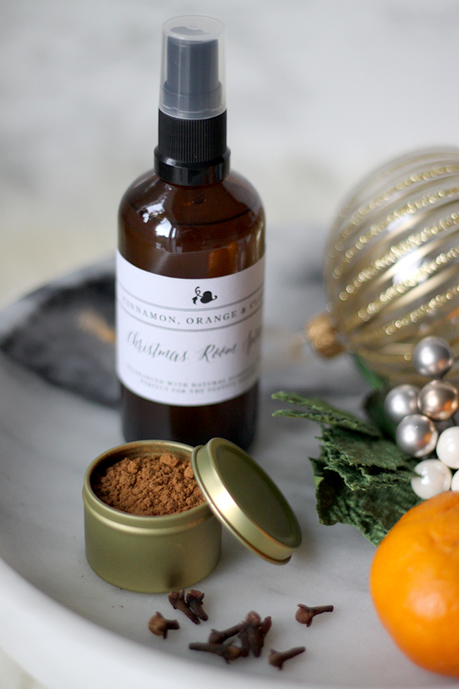 How to Make a Christmas Room Spray with Essential Oils - Swoon Worthy